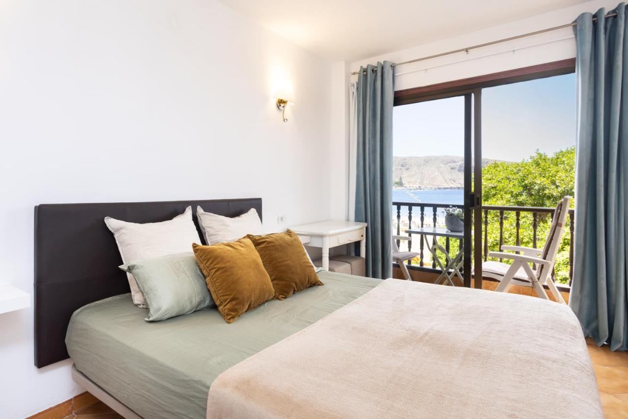 Classbnb - Seafront Studio With Beach View In The Center Of Los Cristianos Лос Кристианос Экстерьер фото